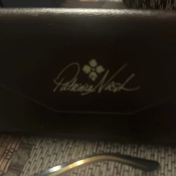 Patricia Nash Green Oversized Sunglasses - Picture 2 of 6